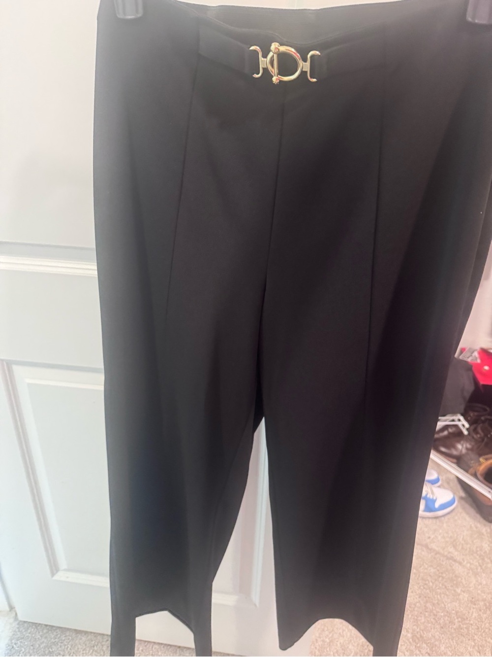 Anne Klein Black Wide-Leg Trousers with Gold Buckle